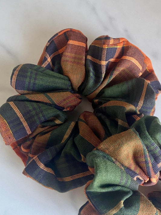 Fall Plaid Scrunchies/ Plaid Elastic Hair Tie/Handmade Scrunchie/XL Scrunchie